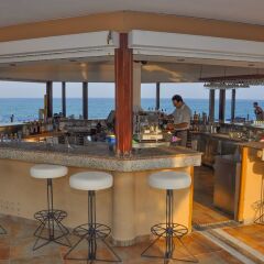 Alfa Beach Hotel гостиничный бар
