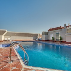 Al Manar Grand Hotel Apartments бассейн