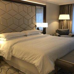 Sheraton Warsaw Hotel комната для гостей фото 3