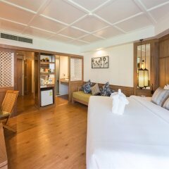 Отель Katathani Phuket Beach Resort комната для гостей фото 4