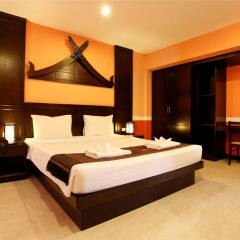 Amici Miei Hotel сейф в номере