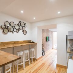 Апартаменты Liberty Patio Two-Bedroom Apartment w/ Patio - by LU Holidays интерьер отеля