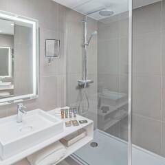 Отель Novotel London Excel ванная