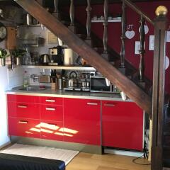 Отель Incredible 2Br Loft in Heart of Prague гостиничный бар