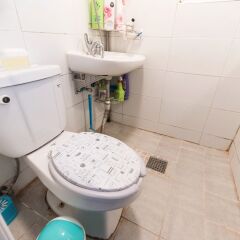 Отель Jinho's Black Whale Guesthouse & Bar ванная