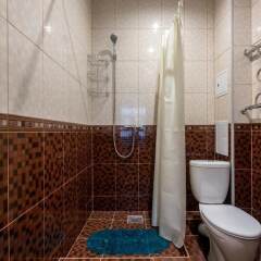 Апартаменты Ladomir Apartment Khromova ванная фото 2