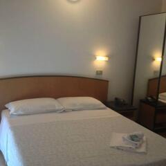 Hotel Orlov сейф в номере