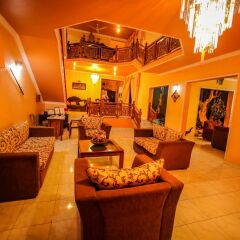 Отель Frangipani Motel интерьер отеля