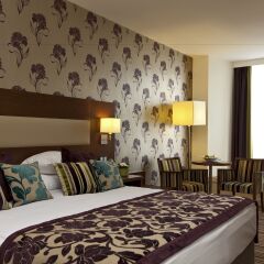 Отель Ramada Plaza Liege City Center комната для гостей