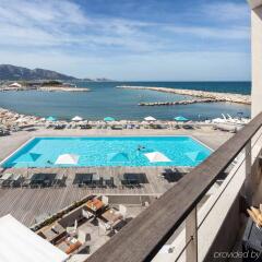 Отель Pullman Marseille Palm Beach балкон