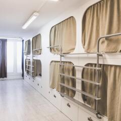 Hostel One Ramblas интерьер отеля