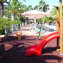 Отель PA Camping Vendrell - Caravan Park пляж фото 2
