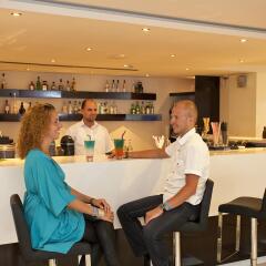 Island Resorts Marisol Hotel гостиничный бар