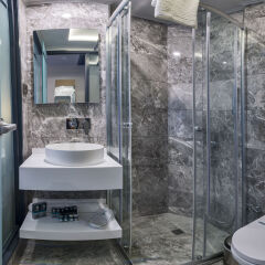Genova Hotel ванная