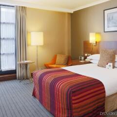 Отель Crowne Plaza London Kensington комната для гостей фото 3