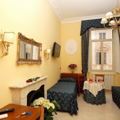 Отель Caroline Suite комната для гостей фото 3