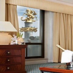 Отель Courtyard by Marriott Tbilisi в номере