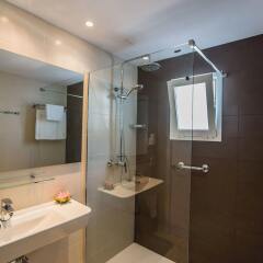 Апартаменты Holiday Centre Apartments ванная
