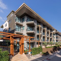 Отель The Charm Resort Phuket Пхукет вид на фасад