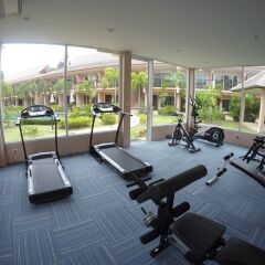 Отель Chivatara Resort & Spa Bang Tao Beach фитнесс-зал фото 3
