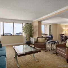 Отель Hilton Washington DC/Rockville Hotel & Executive Meeting Center США, Роквилль - отзывы, цены и фото номеров - забронировать отель Hilton Washington DC/Rockville Hotel & Executive Meeting Center онлайн комната для гостей
