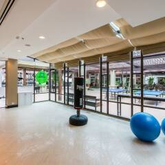 Отель Ravindra Beach Resort And Spa фитнесс-зал фото 3