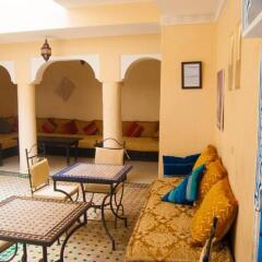 Отель Riad Sarah et Sabrina Марокко, Марракеш - отзывы, цены и фото номеров - забронировать отель Riad Sarah et Sabrina онлайн