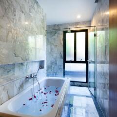 Отель Chalong Chalet Resort & Longstay спа