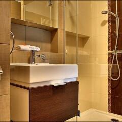 Отель P&O Apartments Gieldowa Польша, Варшава - отзывы, цены и фото номеров - забронировать отель P&O Apartments Gieldowa онлайн ванная фото 2
