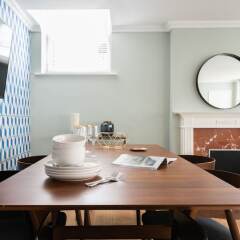 Отель The Kensington Palace Mews - Bright & Modern 6bdr House With Garage Лондон в номере