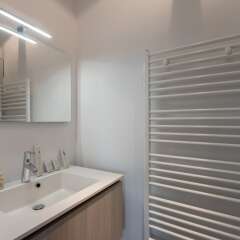 Отель Sweet Inn Apartments - Toison D'or Бельгия, Брюссель - отзывы, цены и фото номеров - забронировать отель Sweet Inn Apartments - Toison D'or онлайн ванная
