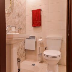 Отель FM Luxury 2-BDR Apartment - Jazzy Болгария, София - отзывы, цены и фото номеров - забронировать отель FM Luxury 2-BDR Apartment - Jazzy онлайн фото 17