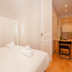 Отель Bbarcelona Plaza España Flats Испания, Барселона - отзывы, цены и фото номеров - забронировать отель Bbarcelona Plaza España Flats онлайн комната для гостей фото 2