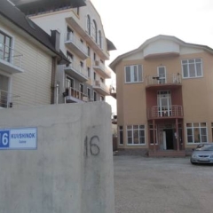Гостиница Hostel na Kuvshinkah в Сочи отзывы, цены и фото номеров - забронировать гостиницу Hostel na Kuvshinkah онлайн парковка