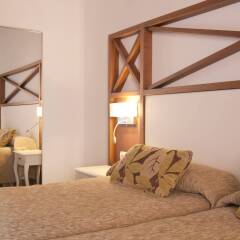 Отель Hoposa Costa D'Or - Adults Only комната для гостей