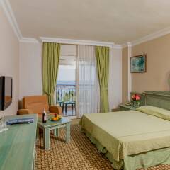 Holiday Park Resort Турция, Окурджалар - отзывы, цены и фото номеров - забронировать отель Holiday Park Resort онлайн комната для гостей