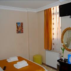 Lotus Hotel Стамбул
