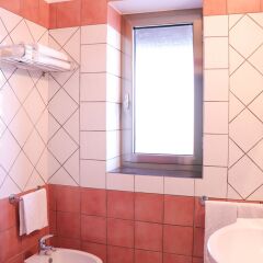 Hotel Ancora Салерно ванная