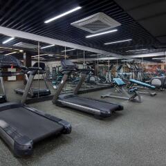 Отель Ramada Shanghai East фитнесс-зал