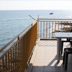 Yali Hotel балкон
