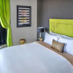 Отель Luxury Staycation - 29 Boulevard Tower комната для гостей фото 2