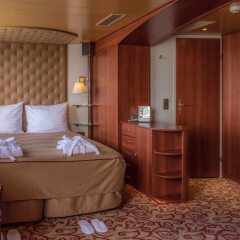 Отель KNM MS Switzerland II - Düsseldorf удобства в номере