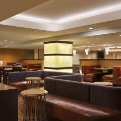Отель Hilton New York JFK Airport США, Нью-Йорк - отзывы, цены и фото номеров - забронировать отель Hilton New York JFK Airport онлайн интерьер отеля фото 3