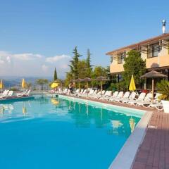 Hotel Centro Turistico Gardesano бассейн
