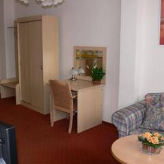 Отель Gdanski Dom Turystyczny Hostel Польша, Гданьск - отзывы, цены и фото номеров - забронировать отель Gdanski Dom Turystyczny Hostel онлайн удобства в номере
