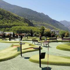 Отель Novotel Andorra спортивное сооружение