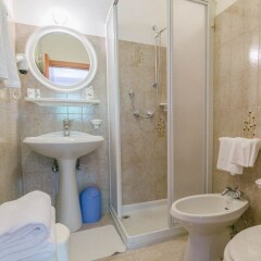 Pineta Pastry Hotel Рокка Пьеторе ванная