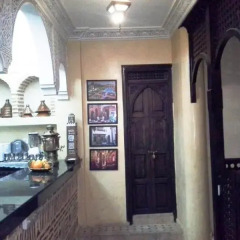 Отель Riad Boutouil интерьер отеля фото 2