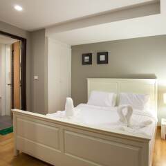 Отель Rocco Huahin Condominium сейф в номере