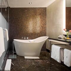 Отель Rosewood Washington, D.C. США, Вашингтон - отзывы, цены и фото номеров - забронировать отель Rosewood Washington, D.C. онлайн ванная